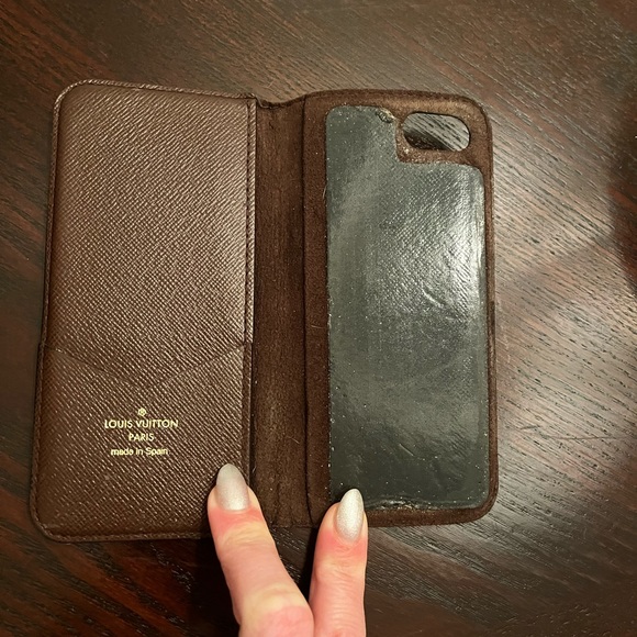 Louis Vuitton iPhone 7/8 cell phone folio case - Picture 2 of 8
